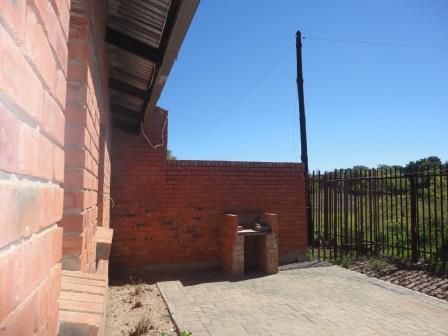 2 Bedroom Property for Sale in Ladybrand Free State
